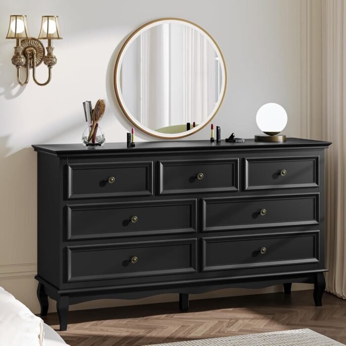 Dresser for Bedroom, 7 Drawers Dresser with Distinctive Wooden Legs - Image 1